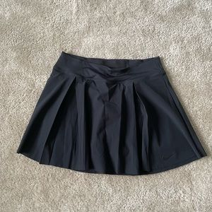 Women’s Golf Skort Nike